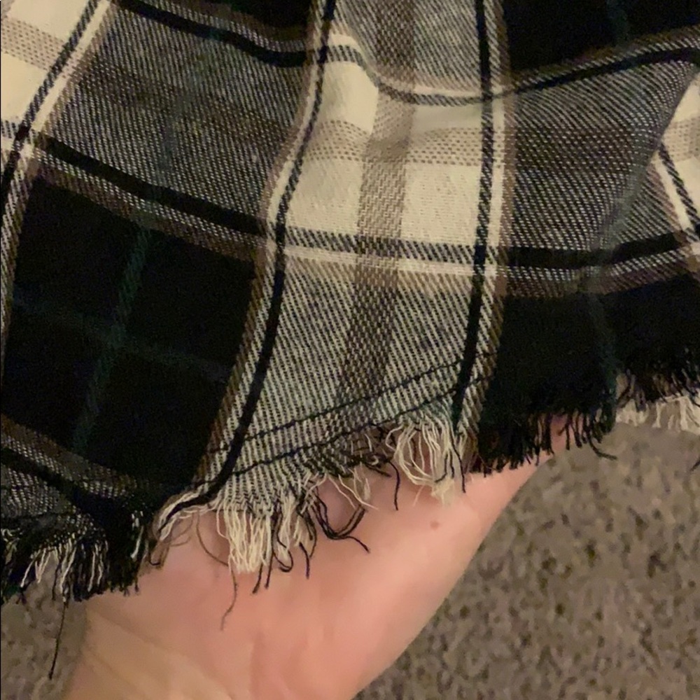Plaid Button Up - Picture 6 of 7